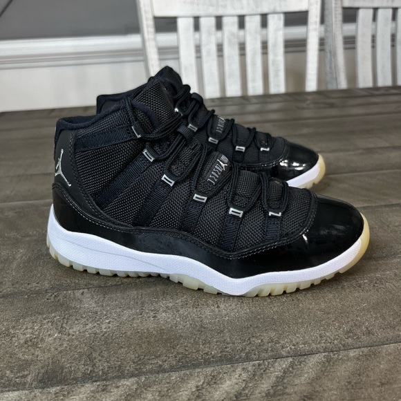 nike air jordan 11 retro jubilee 25th anniversary